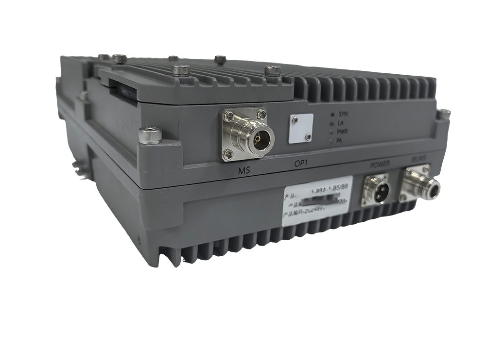  翔安三频手机信号接收器2000㎡